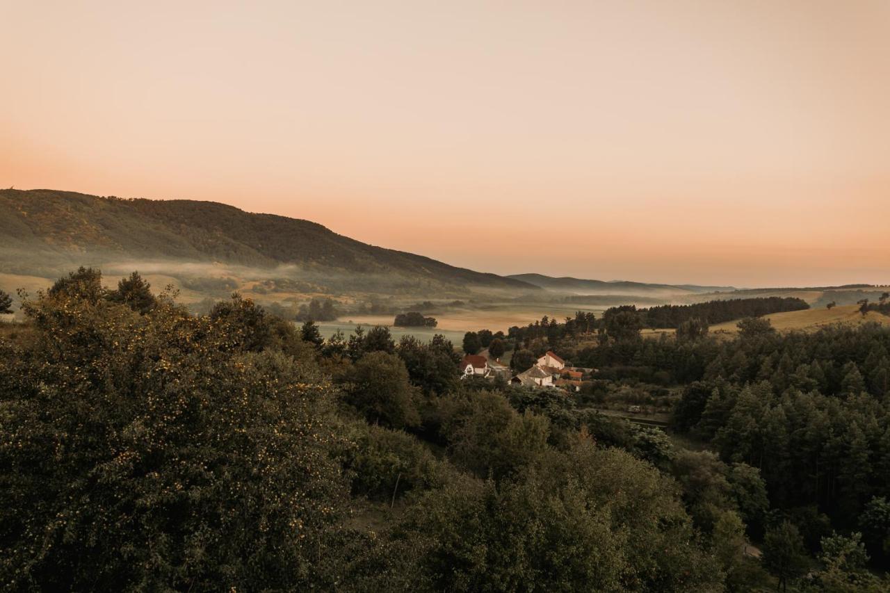 Vackorkert Daire Sirok Dış mekan fotoğraf